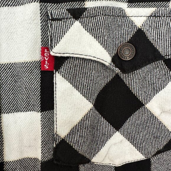 LEVIS WOMEN'S BLACK WHITE PLAID NFL ORLEANS SAINTS SNAP BUTTON UP SHIRT SIZE XL - Picture 6 of 12